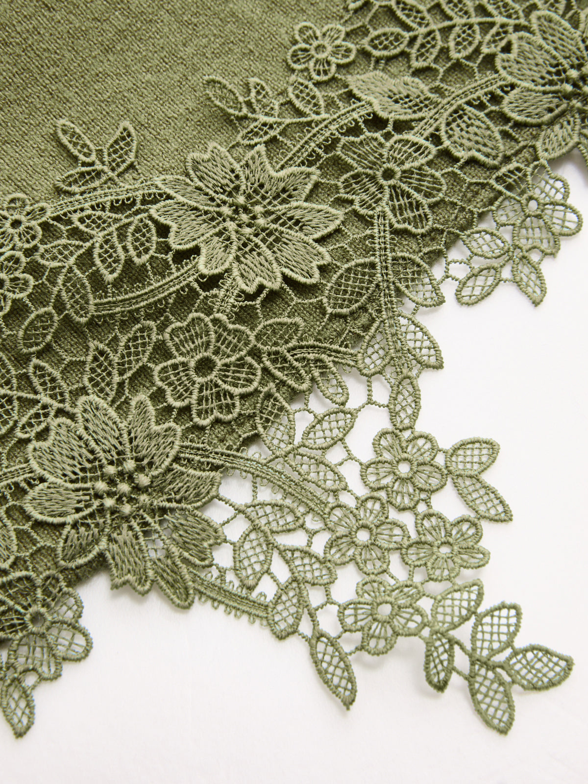 Metal Button Lace Trim Sleeveless Knit Vest-Chicvia