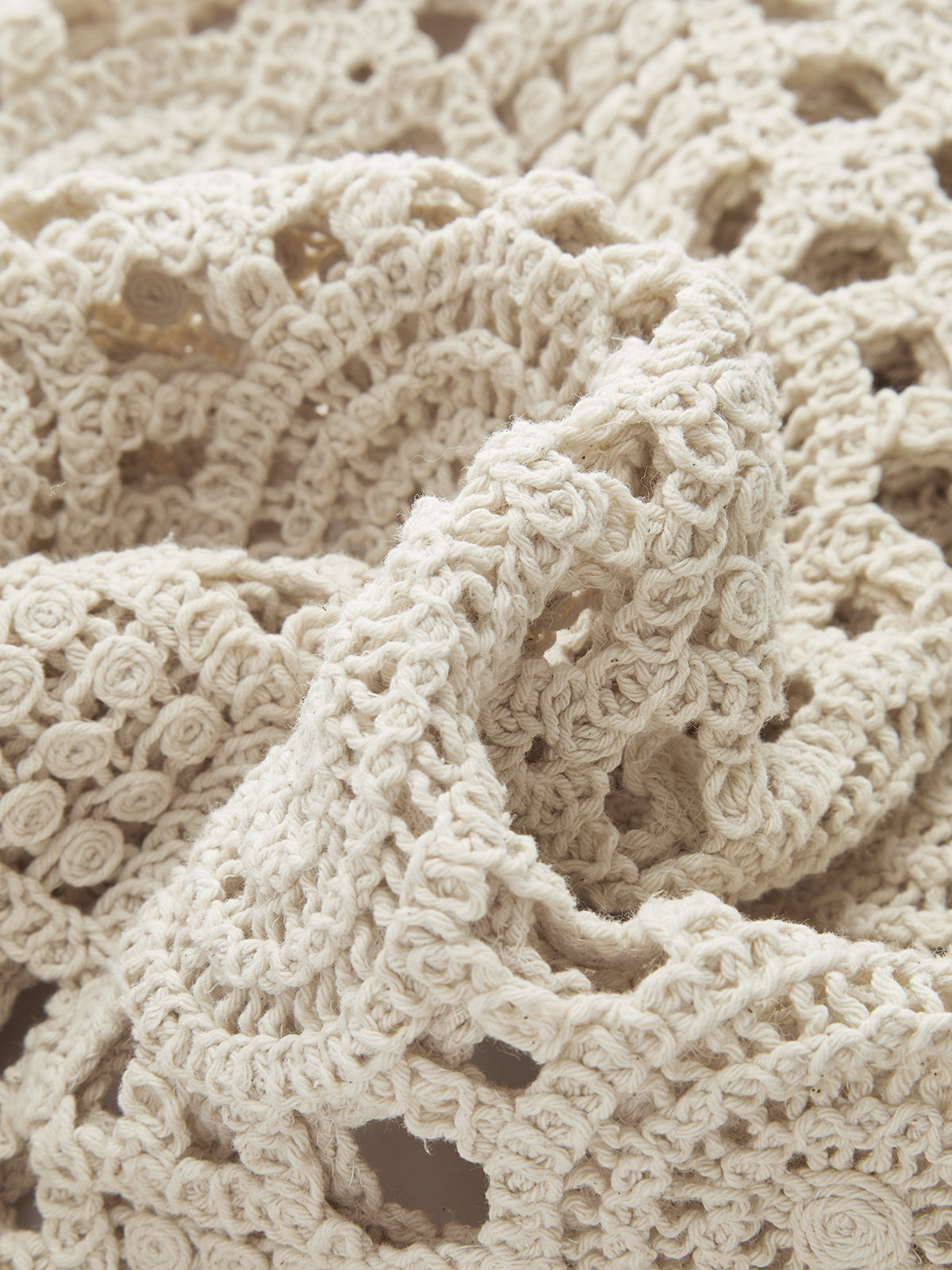 Crochet Circular Pattern Long Sleeve Crop Top-Chicvia