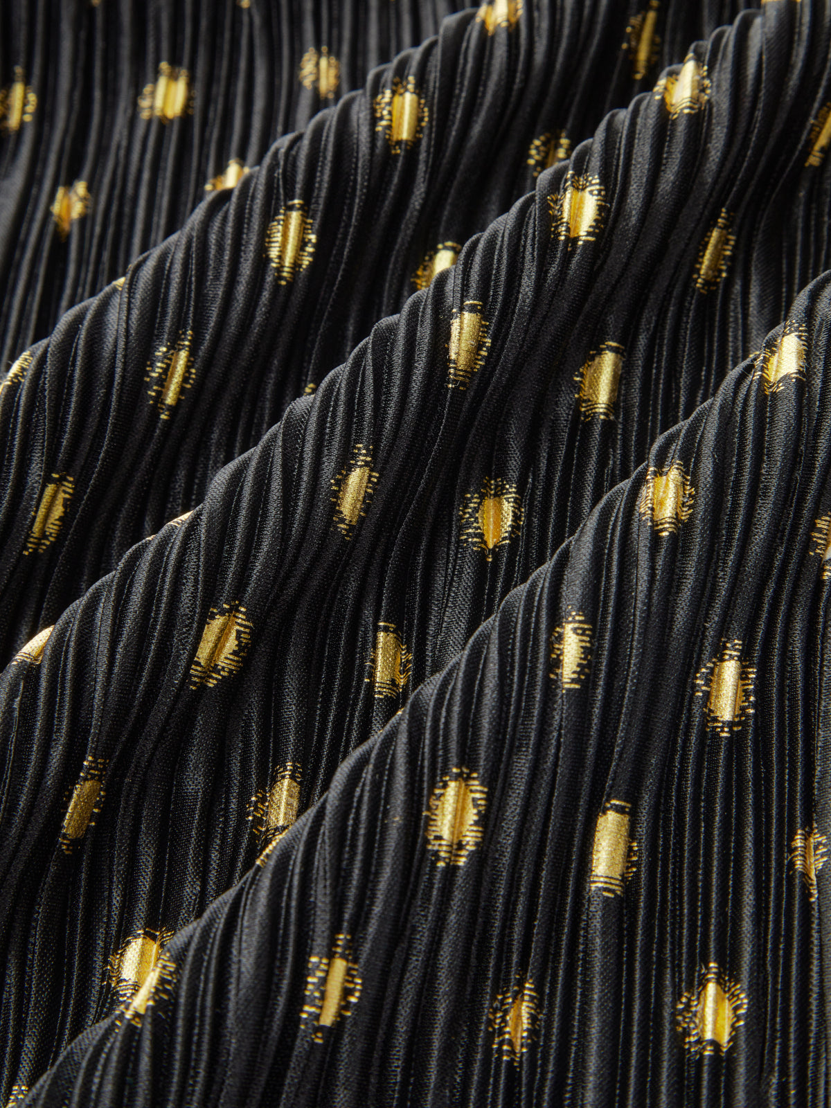 Off-Shoulder Polka Dot Pleated Mini Dress-Chicvia