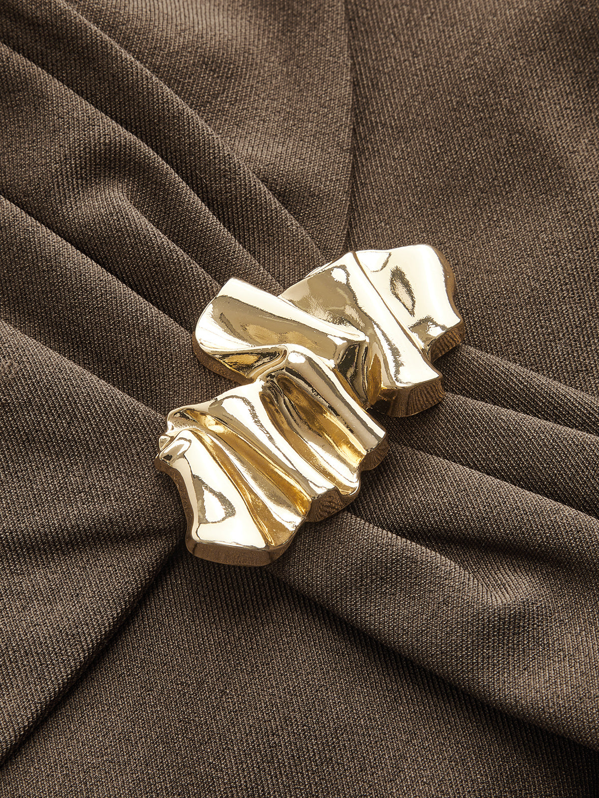 Deep V Cinched Waist Metal Buckle Vest-Chicvia