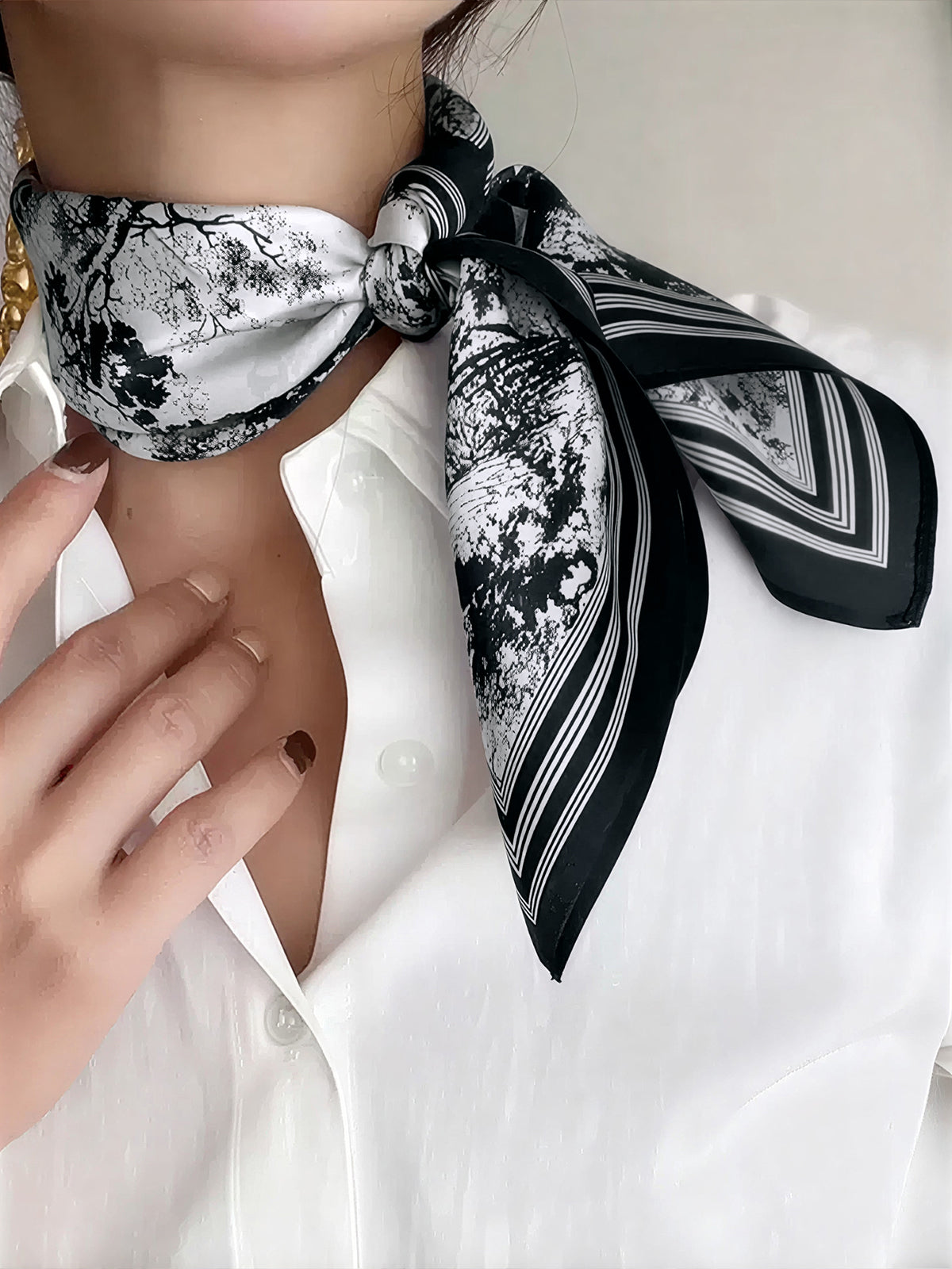 Jungle Animal Print Silk Scarf-Chicvia