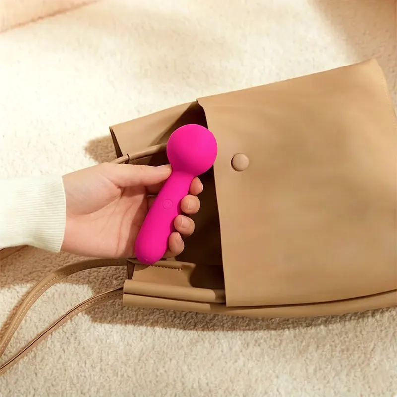 Lolly Mini Wand Vibrator