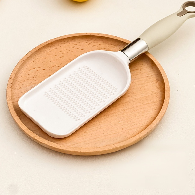Kitchen Multi-Functional Garlic Press