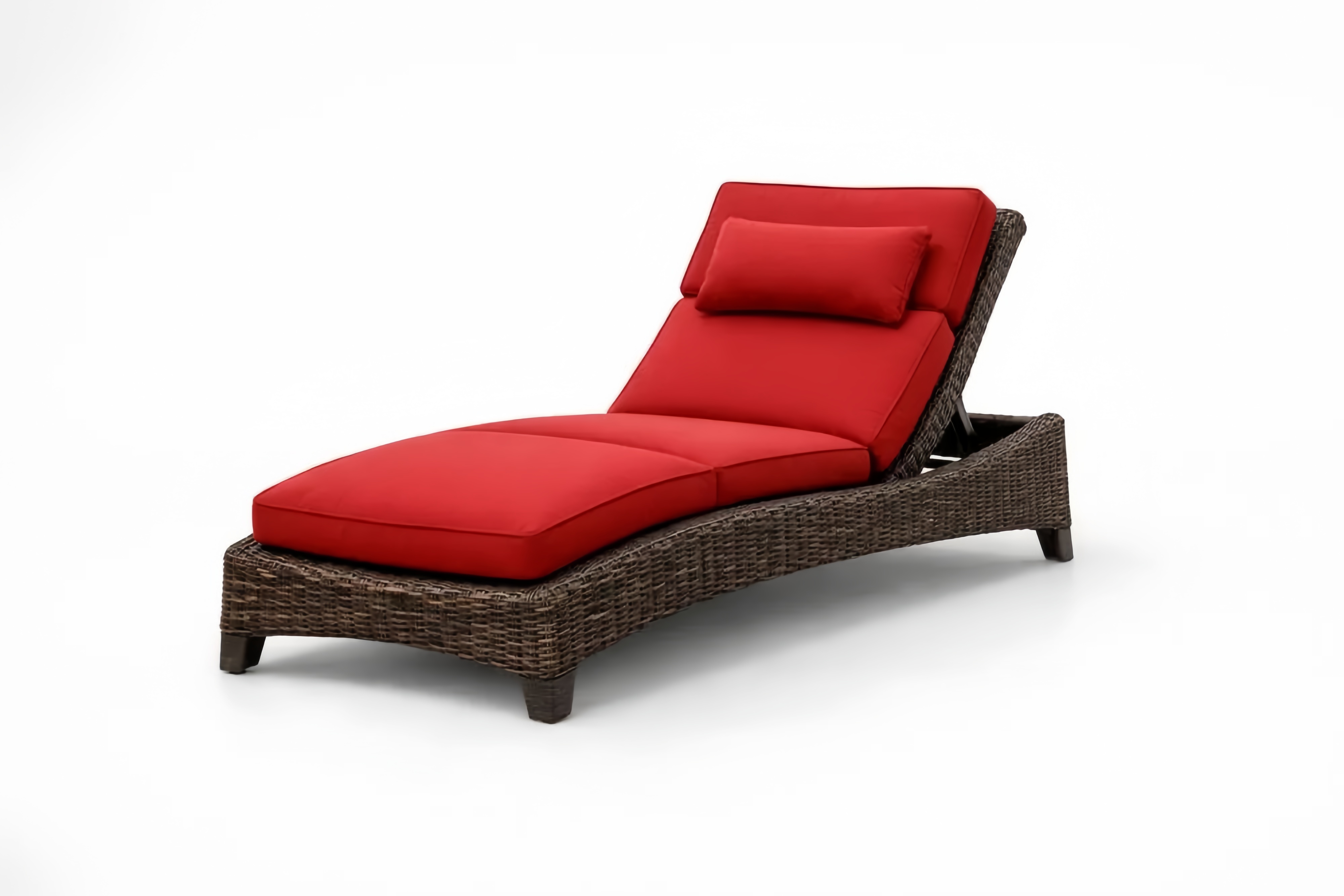 Chaise Longue en Résine Tressée avec Coussin Rouge