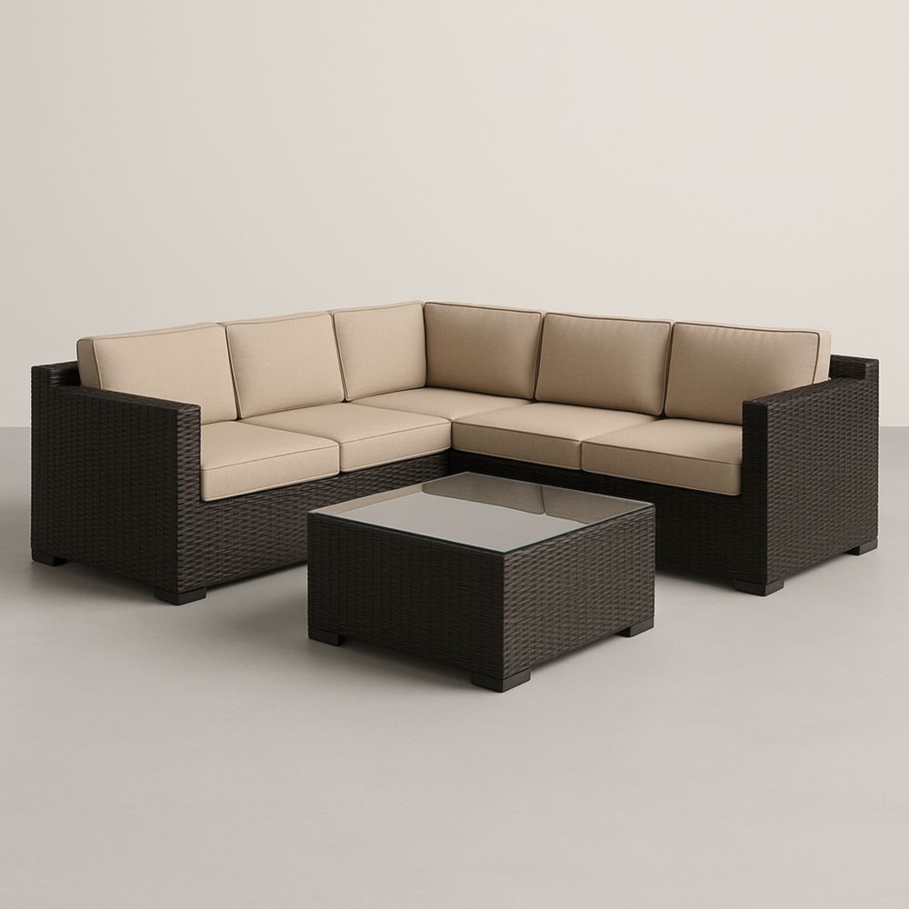 Ensemble de jardin en résine tressée brun avec coussins beiges et table basse en verre