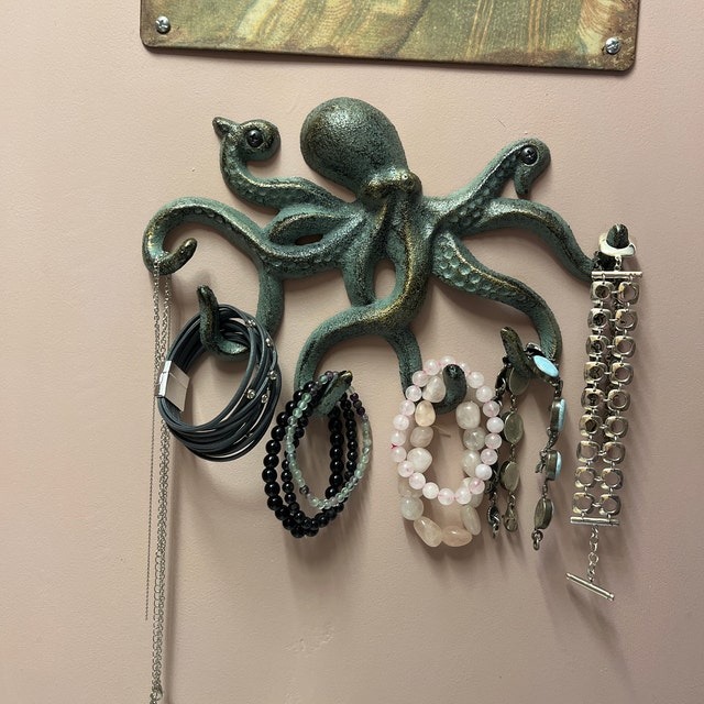 🔥HOT SALE 50% OFF - UNIQUE OCTOPUS HOOK