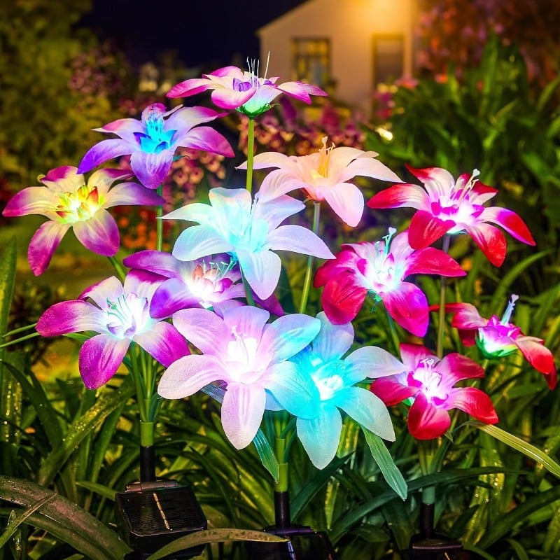 Solar-Powered  Blooming Lily Flowers Lights