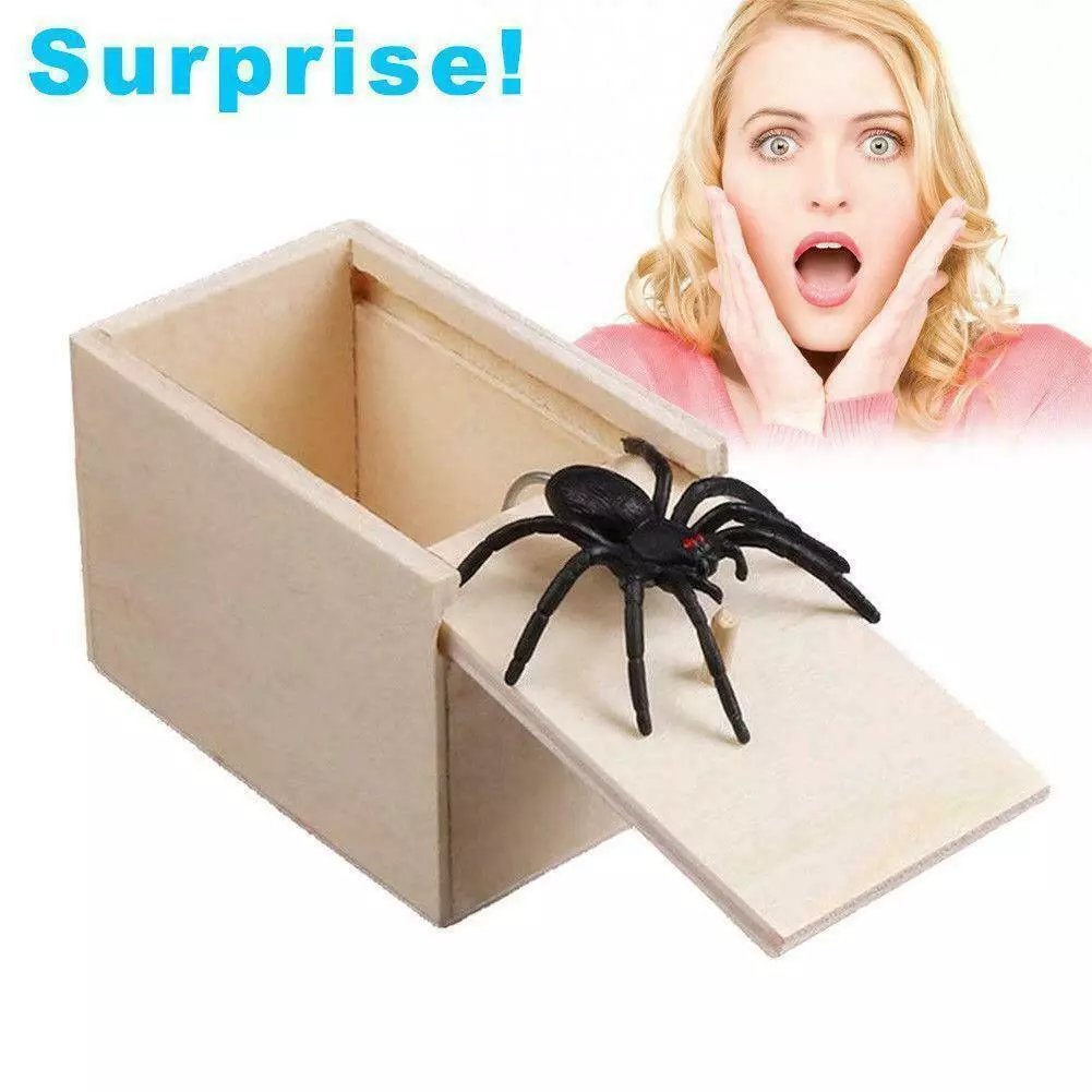 🎁Hot Sale Promotion-49% OFF🤣-Super Funny Crazy Prank Gift Box Spider