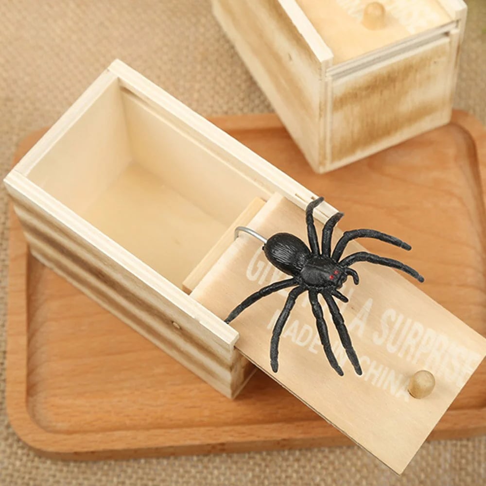 🎁Hot Sale Promotion-49% OFF🤣-Super Funny Crazy Prank Gift Box Spider