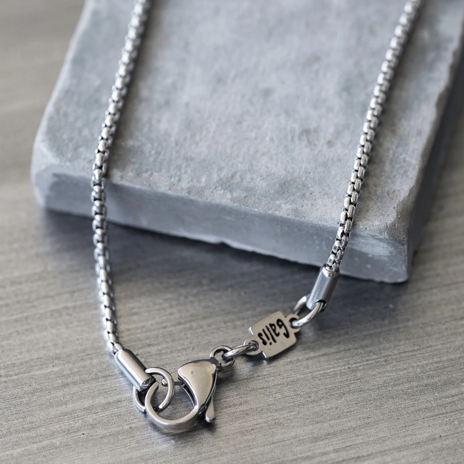 🎁Father's Day Gift - Personalized Men's Bar Necklace