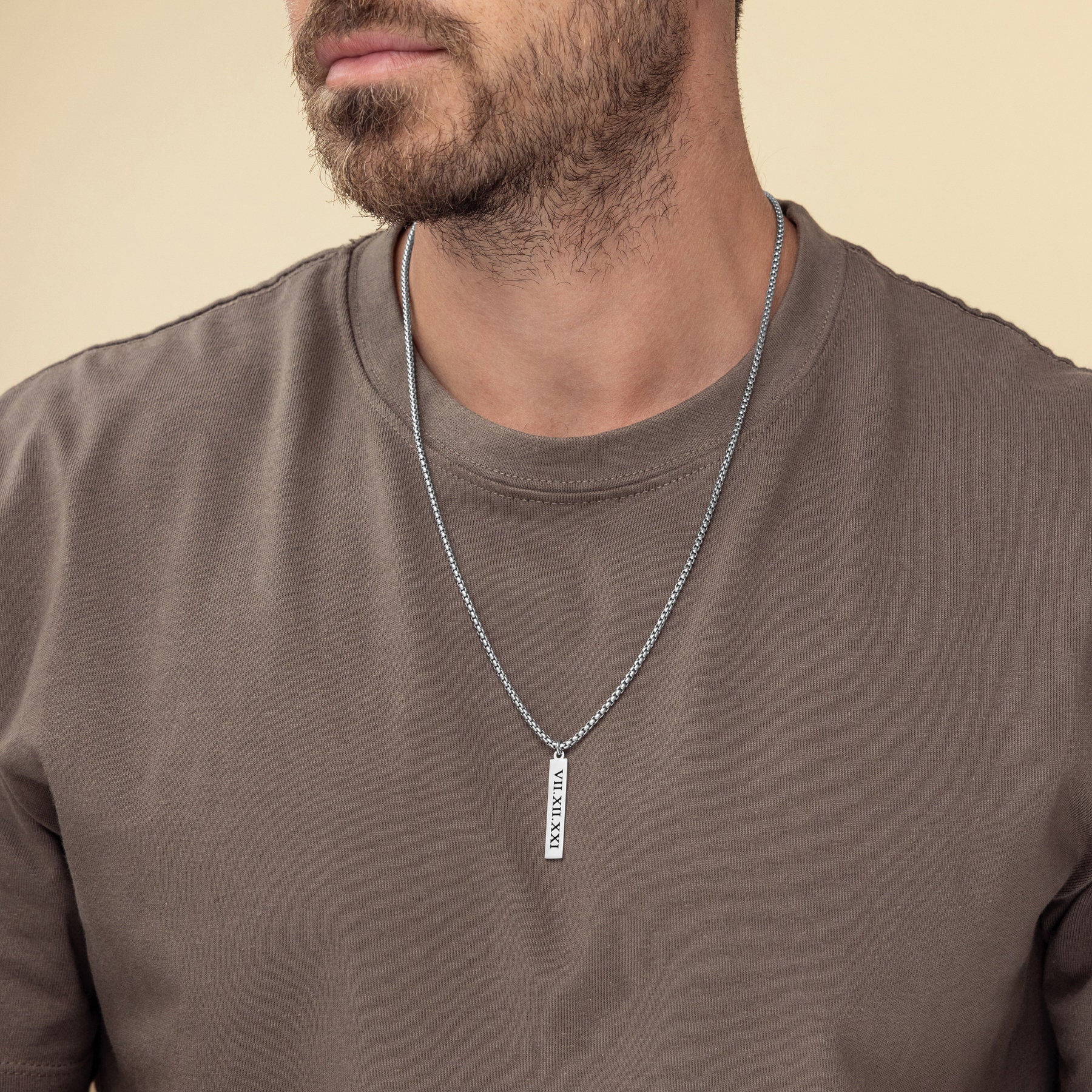 🎁Father's Day Gift - Personalized Men's Bar Necklace