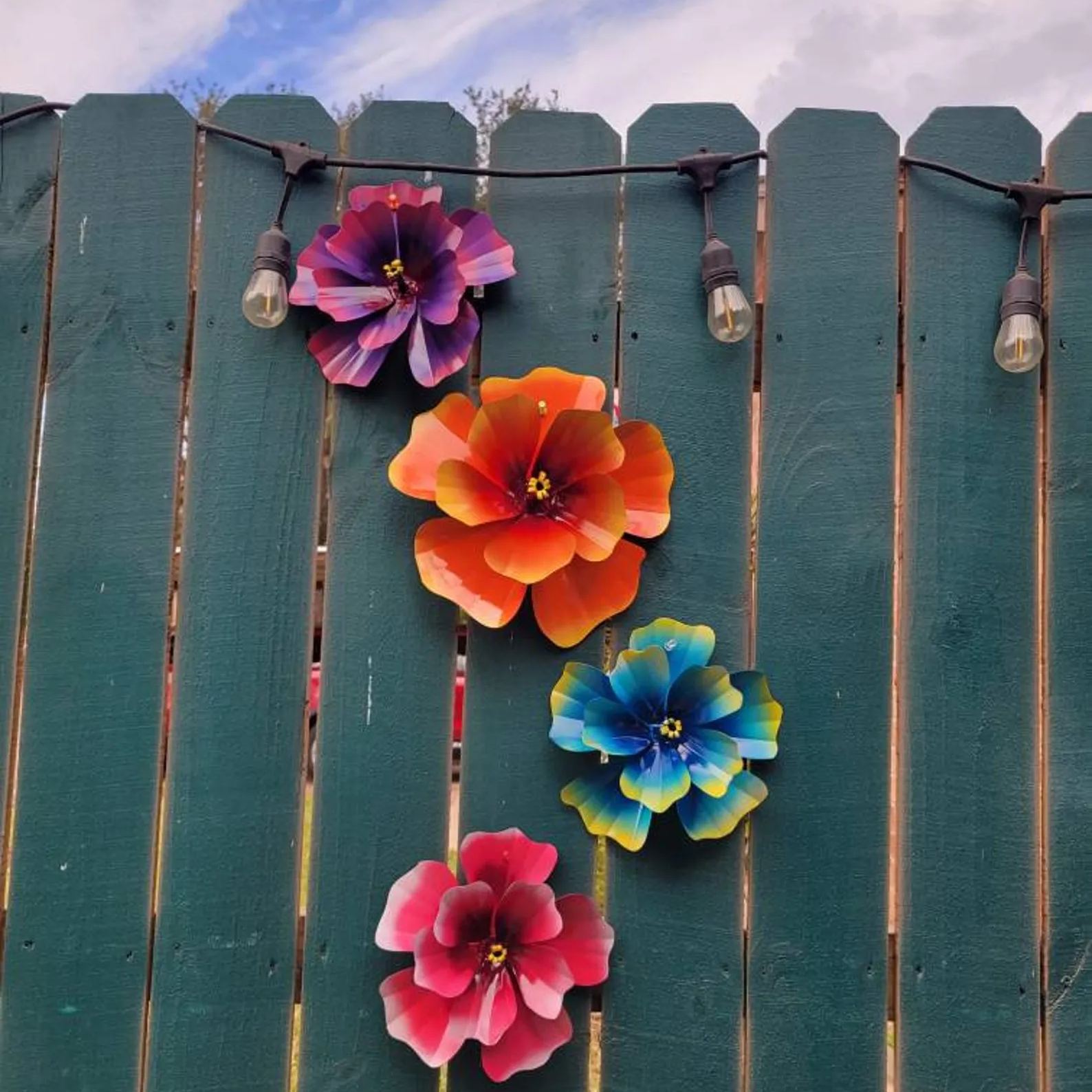 Beautiful Fence Decoration