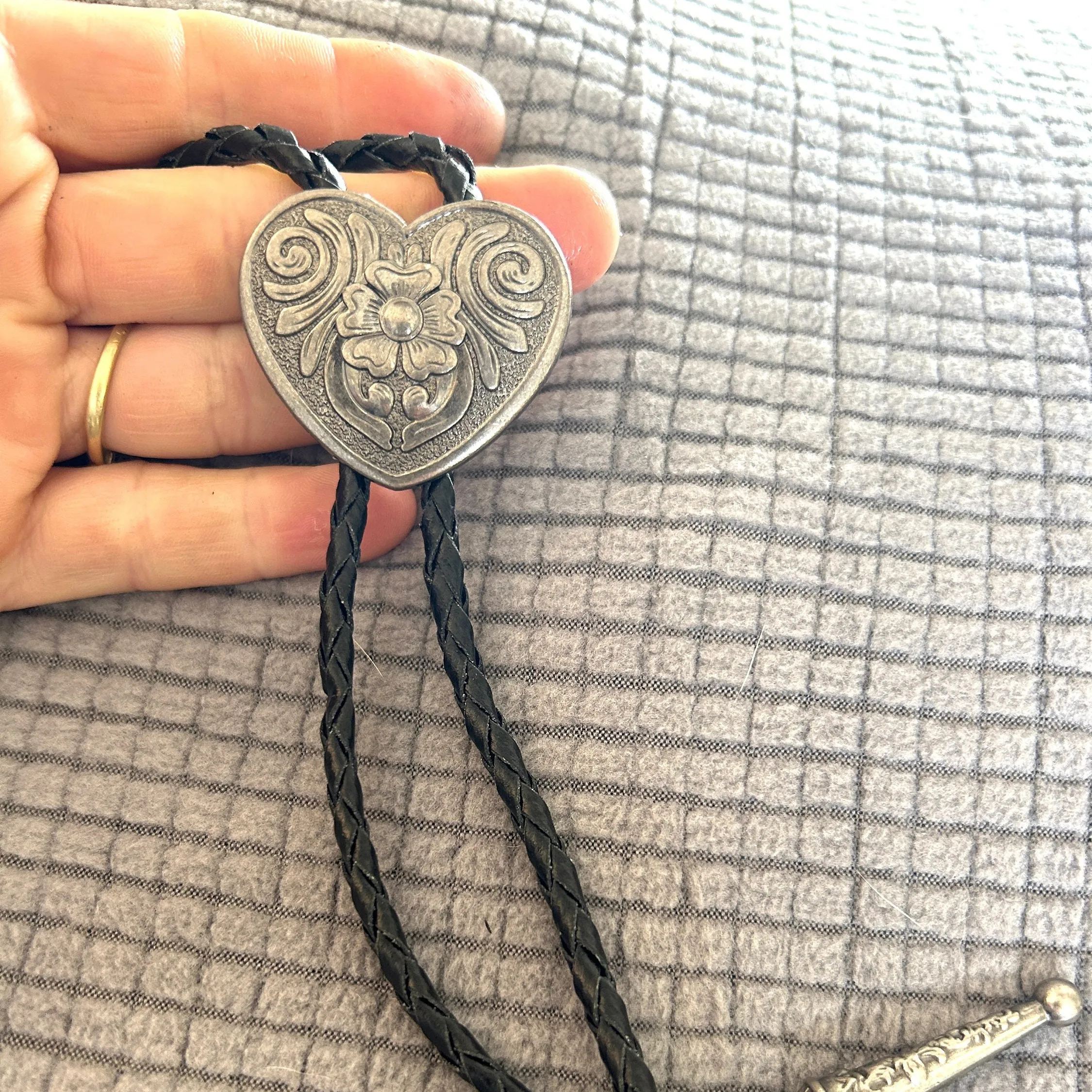 🎁Handmade Bolo Tie -  Western Gifts for Him