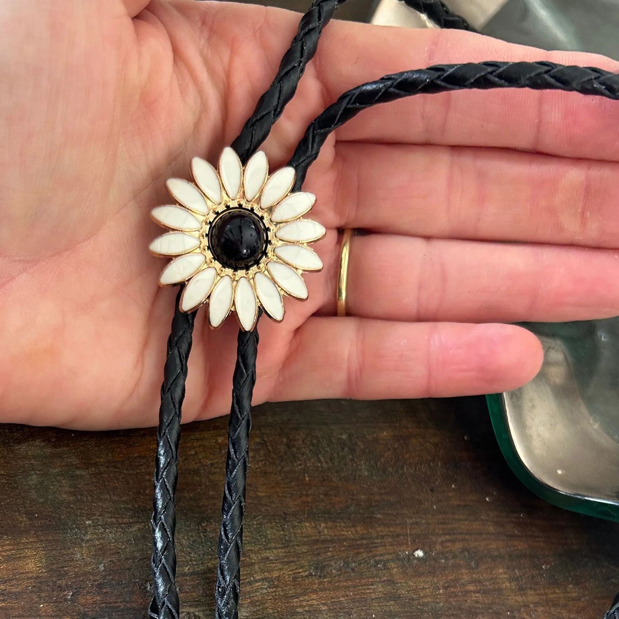 🎁Handmade Bolo Tie -  Western Gifts for Him