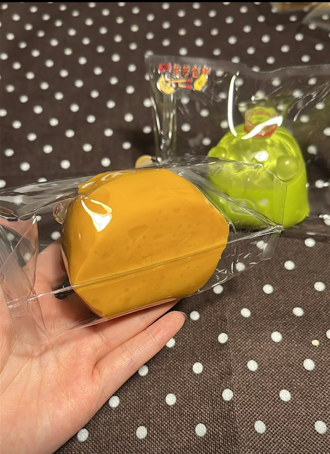 Bear Thai milk ( transparent part, water-sensitive lower part, cheese )