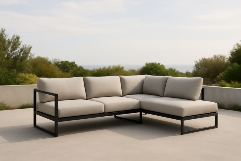 Divano ad angolo da esterno in tessuto con struttura in metallo crema
