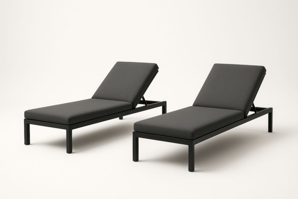 Lot de 2 chaises longues noires en aluminium et polyester