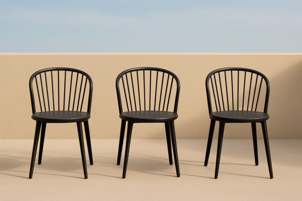 Ensemble de 3 chaises empilables en métal noir