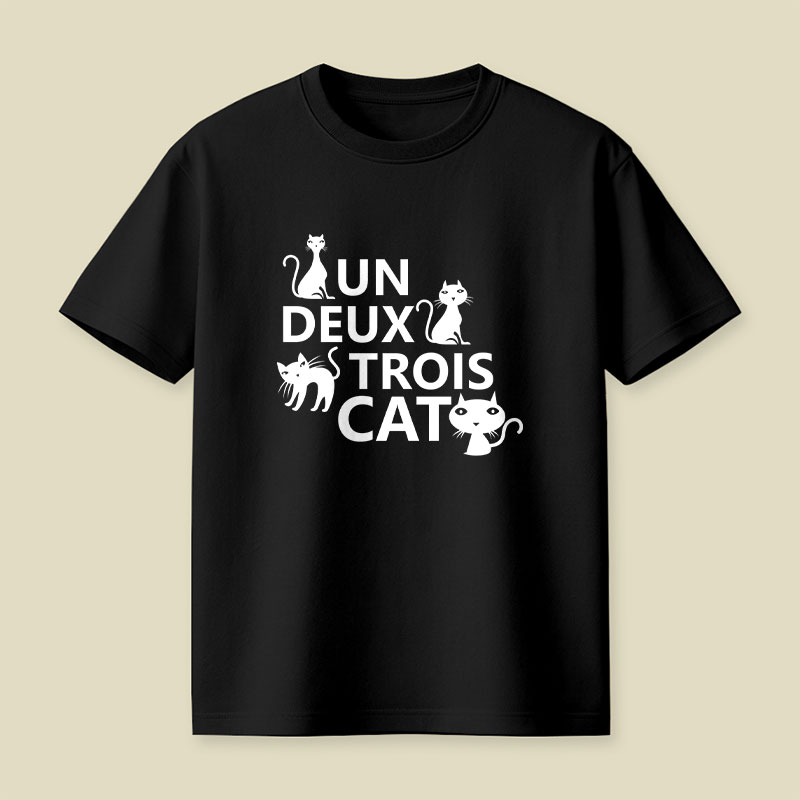 Un Deux Trois Cat Playful T-Shirt