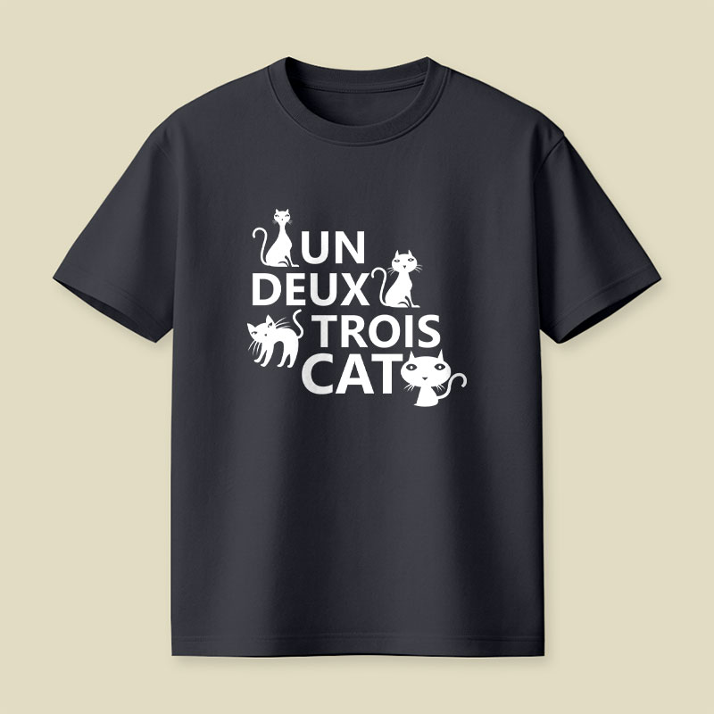 Un Deux Trois Cat Playful T-Shirt