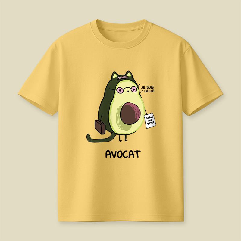 Avocat French Lawyer Cat Pun Playful T-Shirt