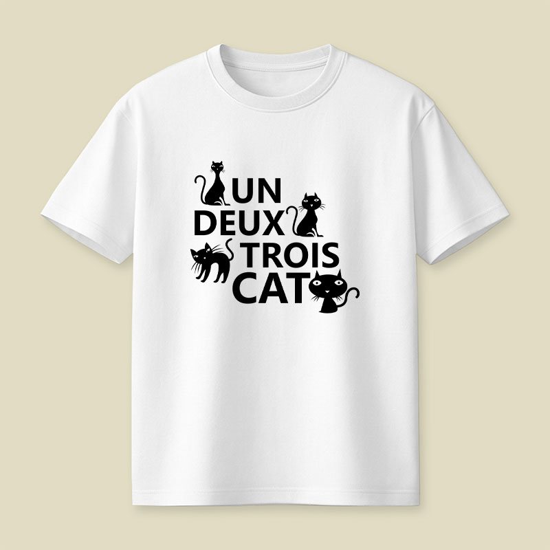 Un Deux Trois Cat Playful T-Shirt