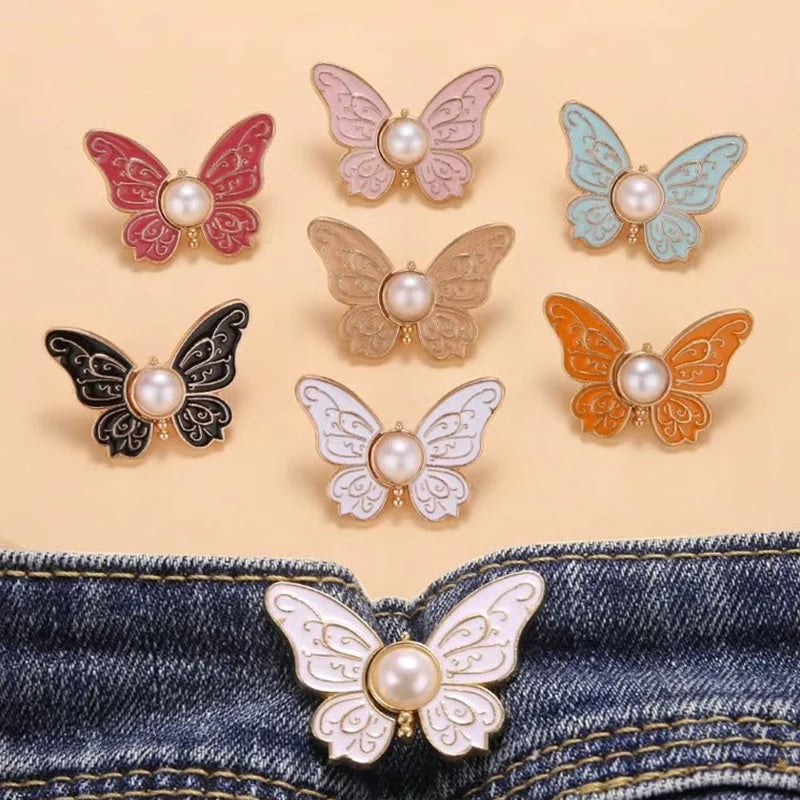 🌸🦋 POSLEDNÍ DEN! KUPTE 2, ZÍSKEJTE 2 ZDARMA 🎁💜 Odnímatelná motýlí přezka v pase – bez nářadí, nastavitelná na džíny, sukně a šaty, vytvoří tvar přesýpacích hodin ✨👗💃