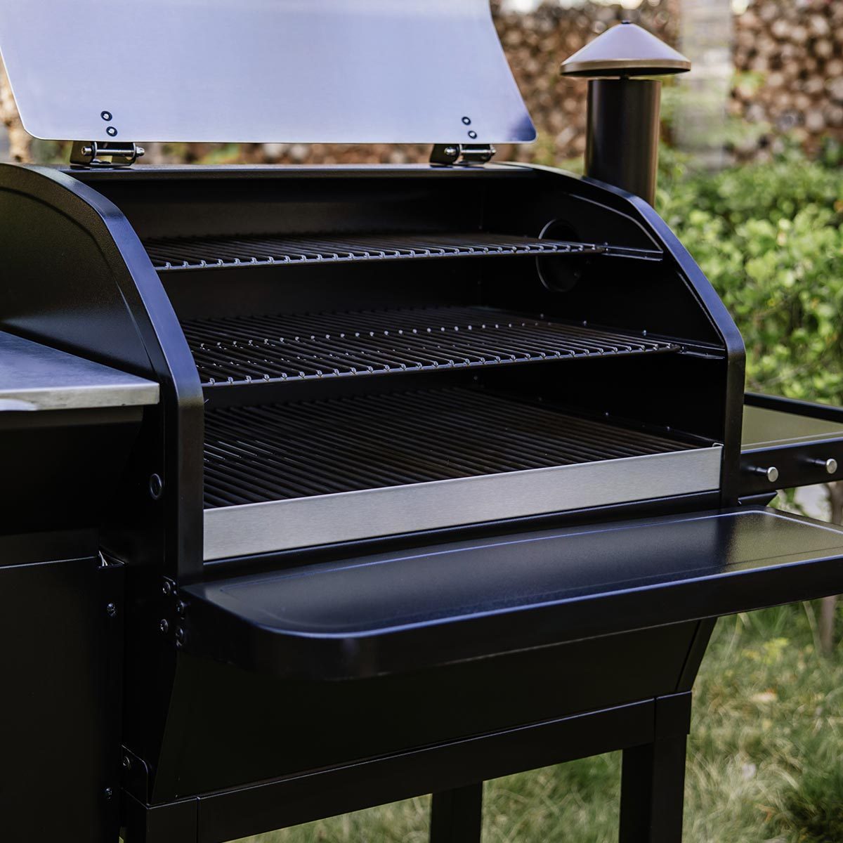 LARGE 10002B2E PELLET GRILL