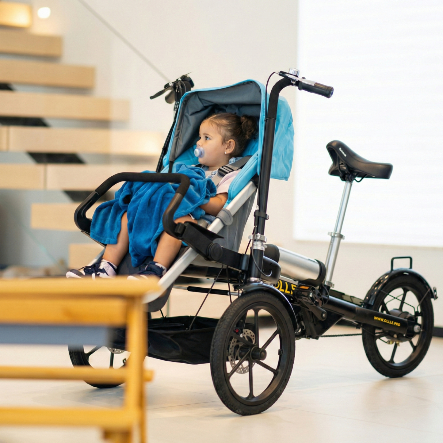Folding Parent-Child Electric Tricycle