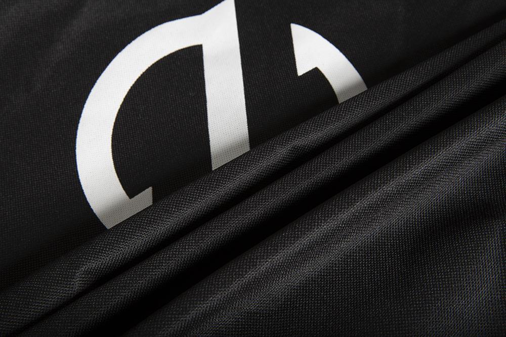1000 SERIES GRILL COVER
