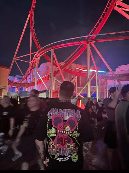 OVERSIZED BLACK CHAIN!