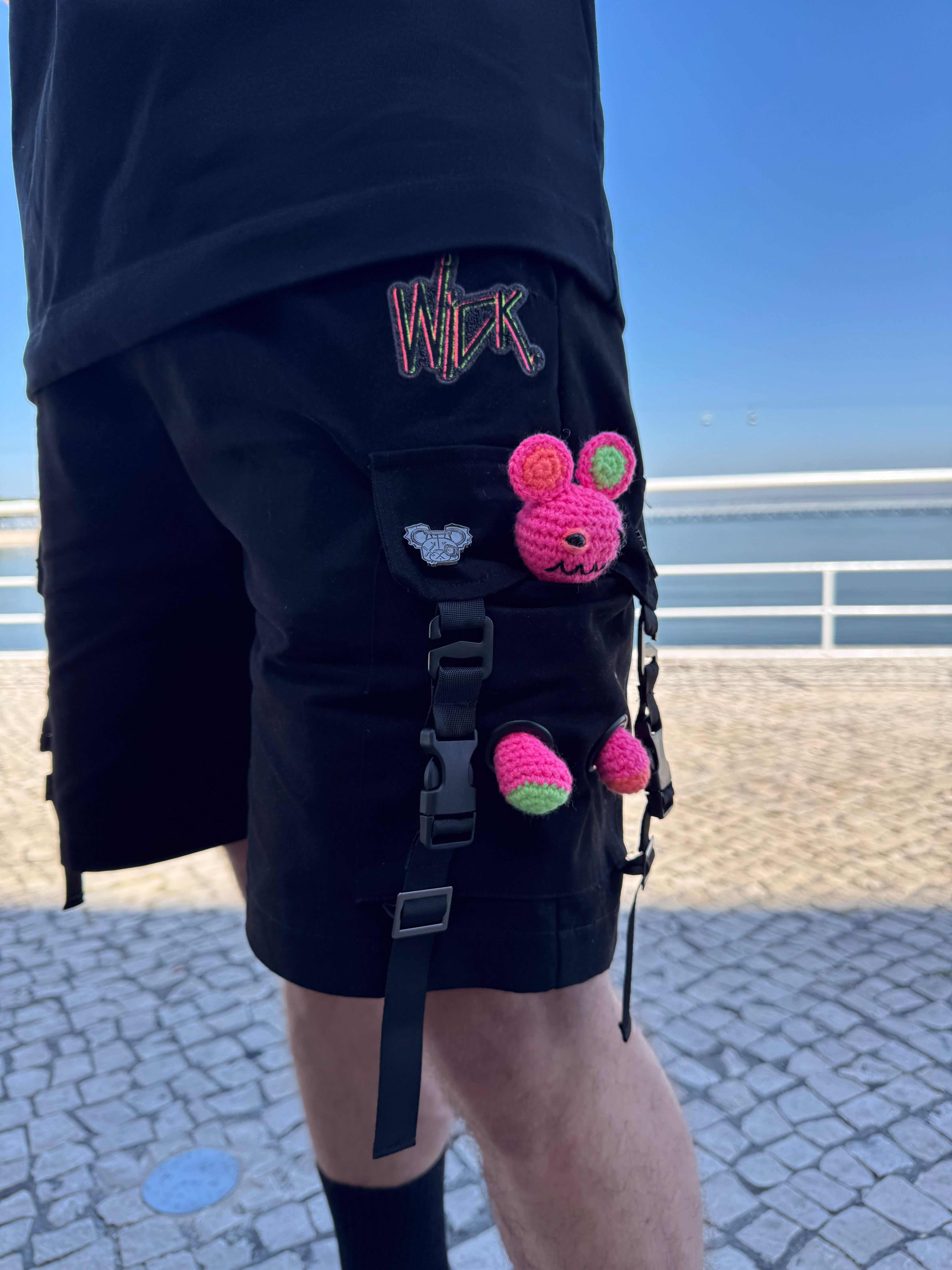 CARGO NR SHORTS BLACK