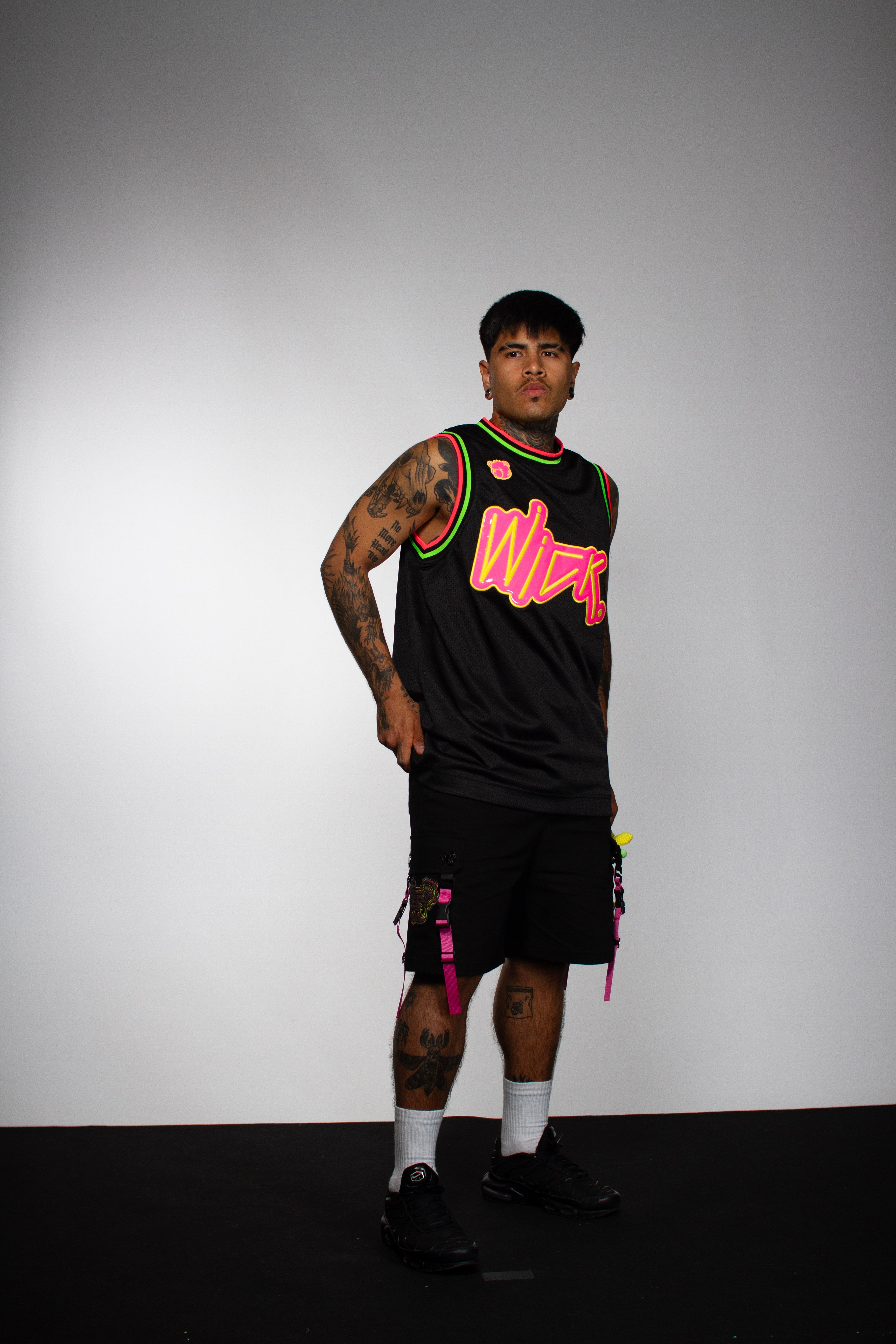 CARGO NR SHORTS BLACK