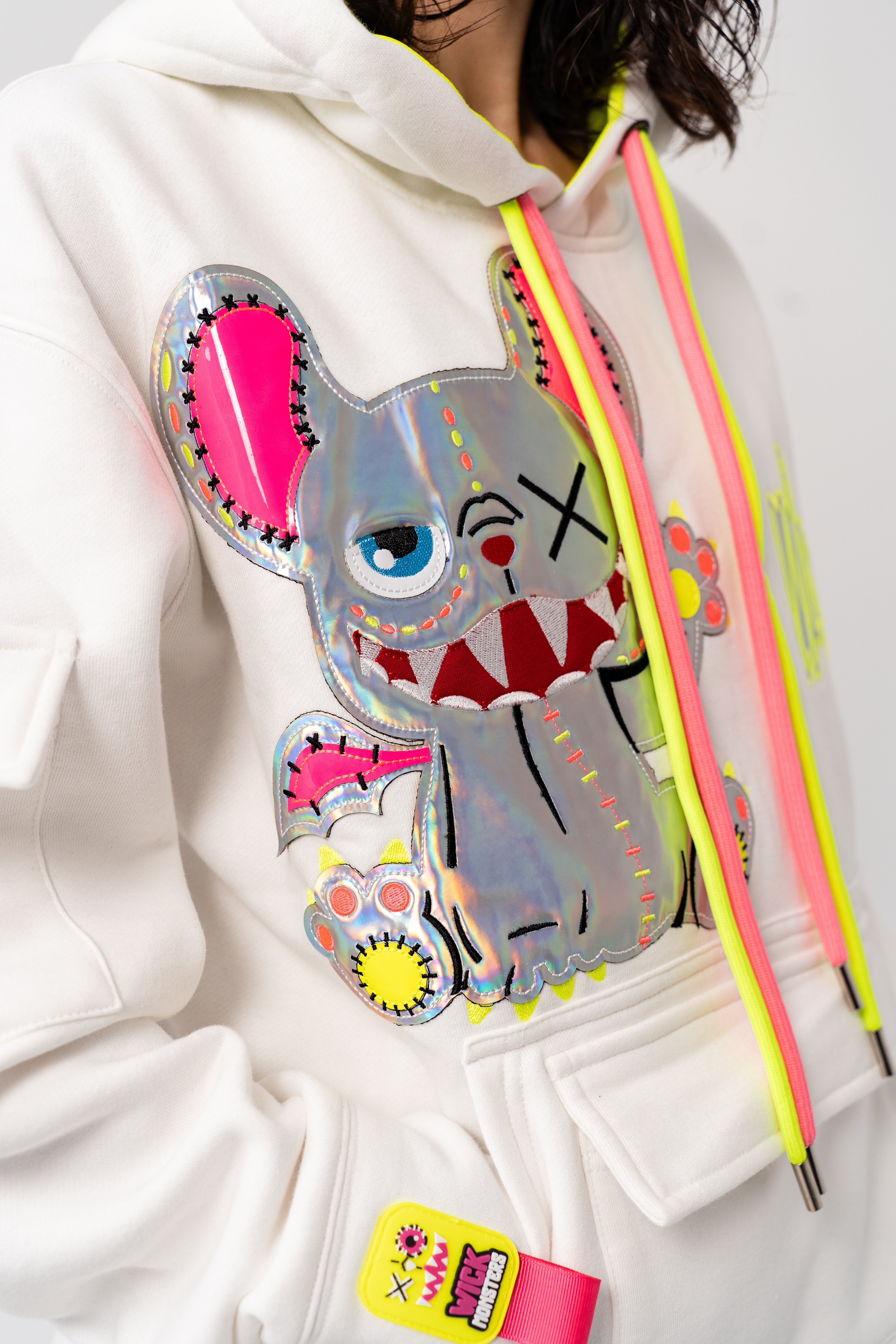 NEON ROYALTY HOODIE WHITE