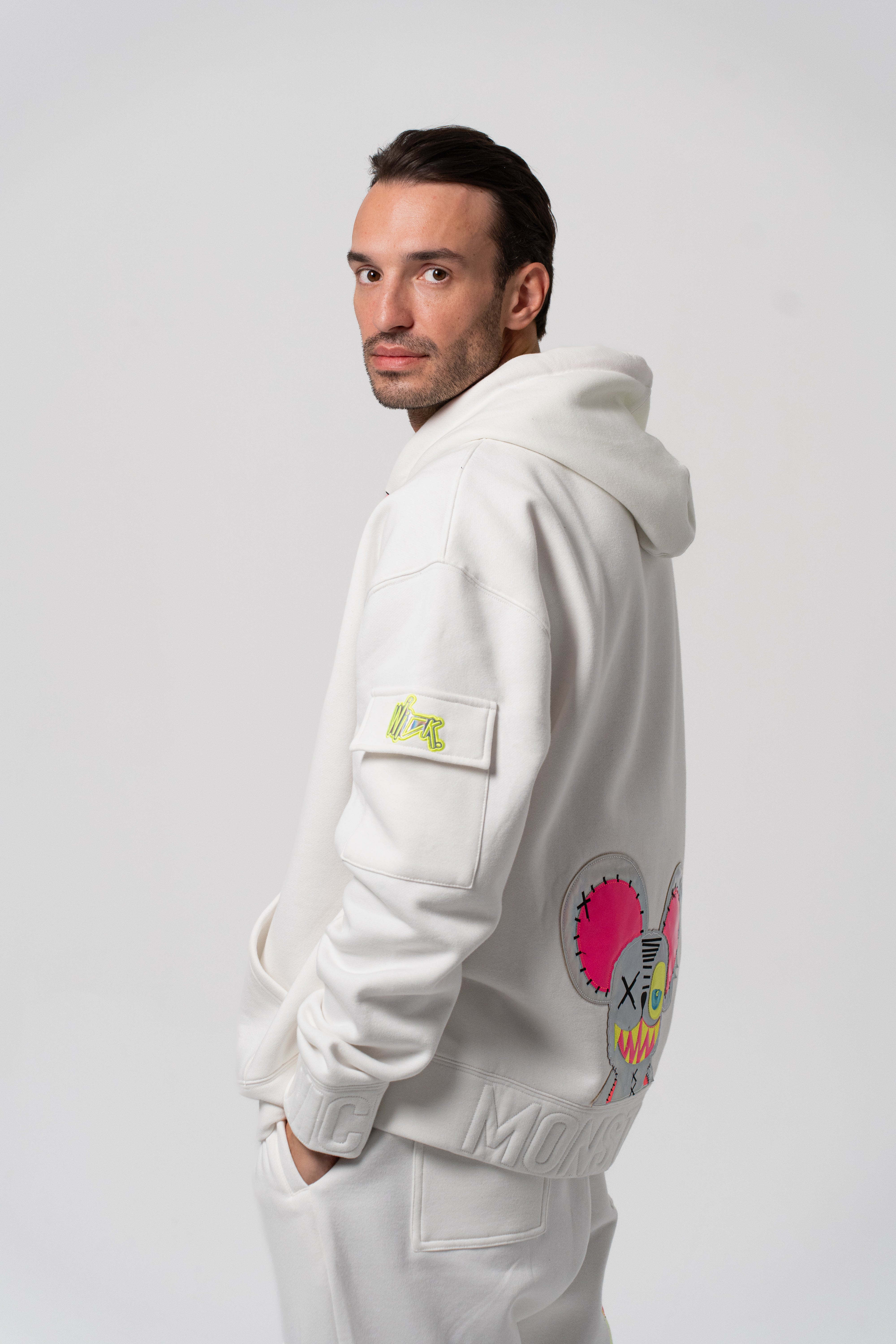 NEON ROYALTY HOODIE WHITE
