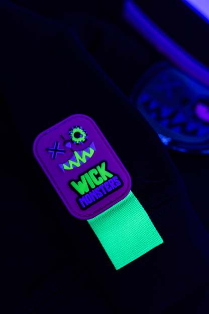 OVERSIZED BLACK CHAIN!