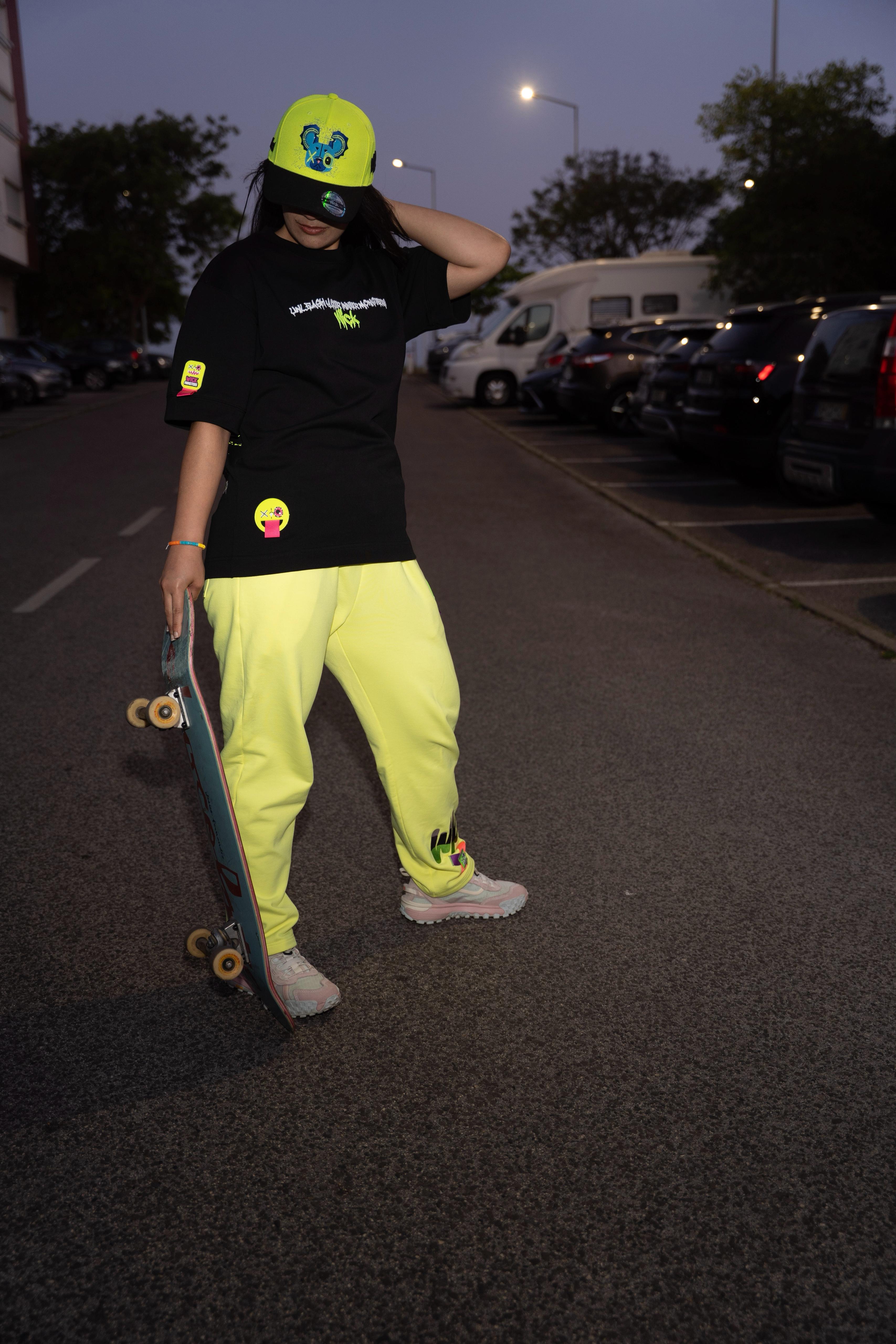 NEON YELLOW SWEATPANTS!