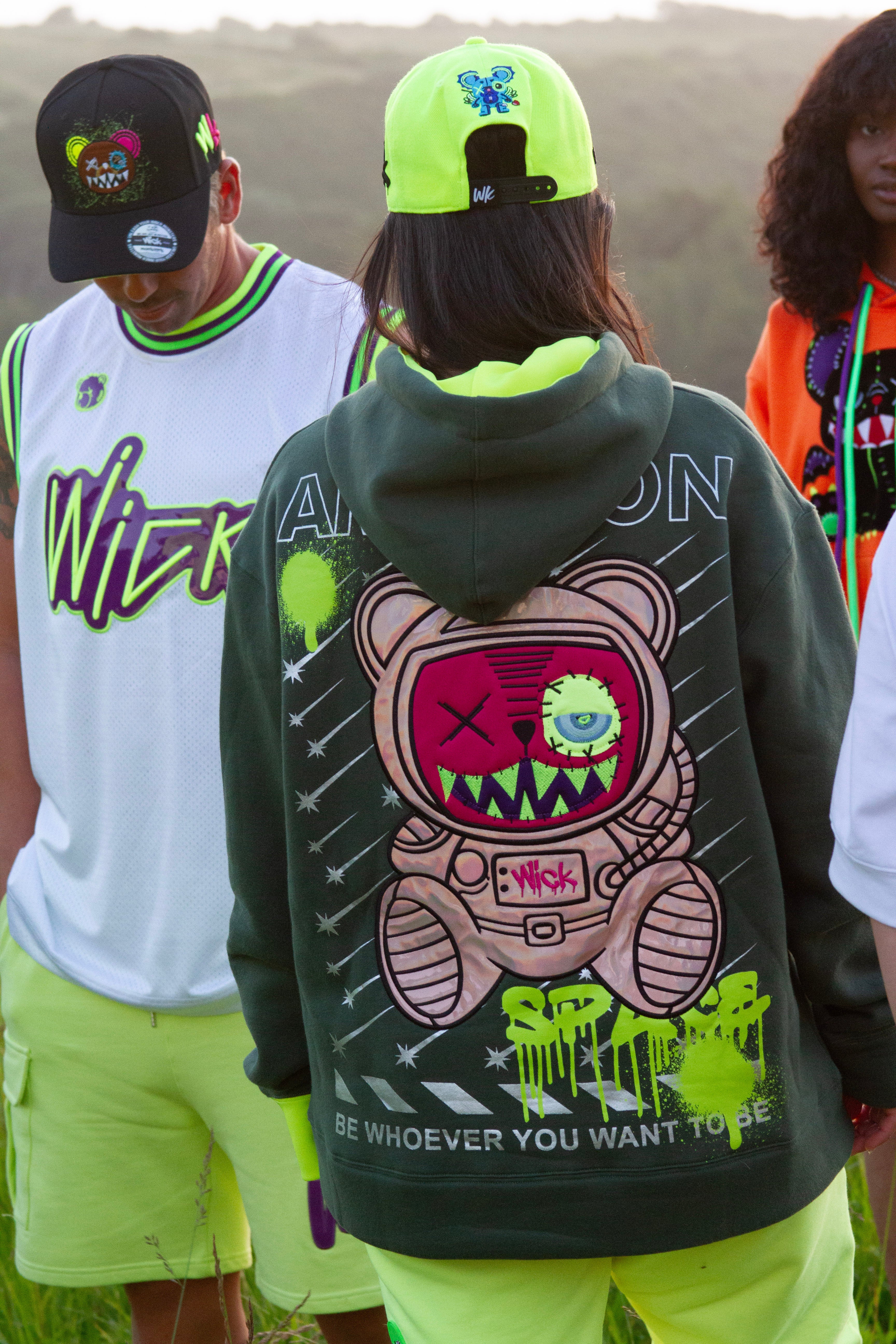 MOSS GREEN SWEATSHIRT GREEN SPACE!