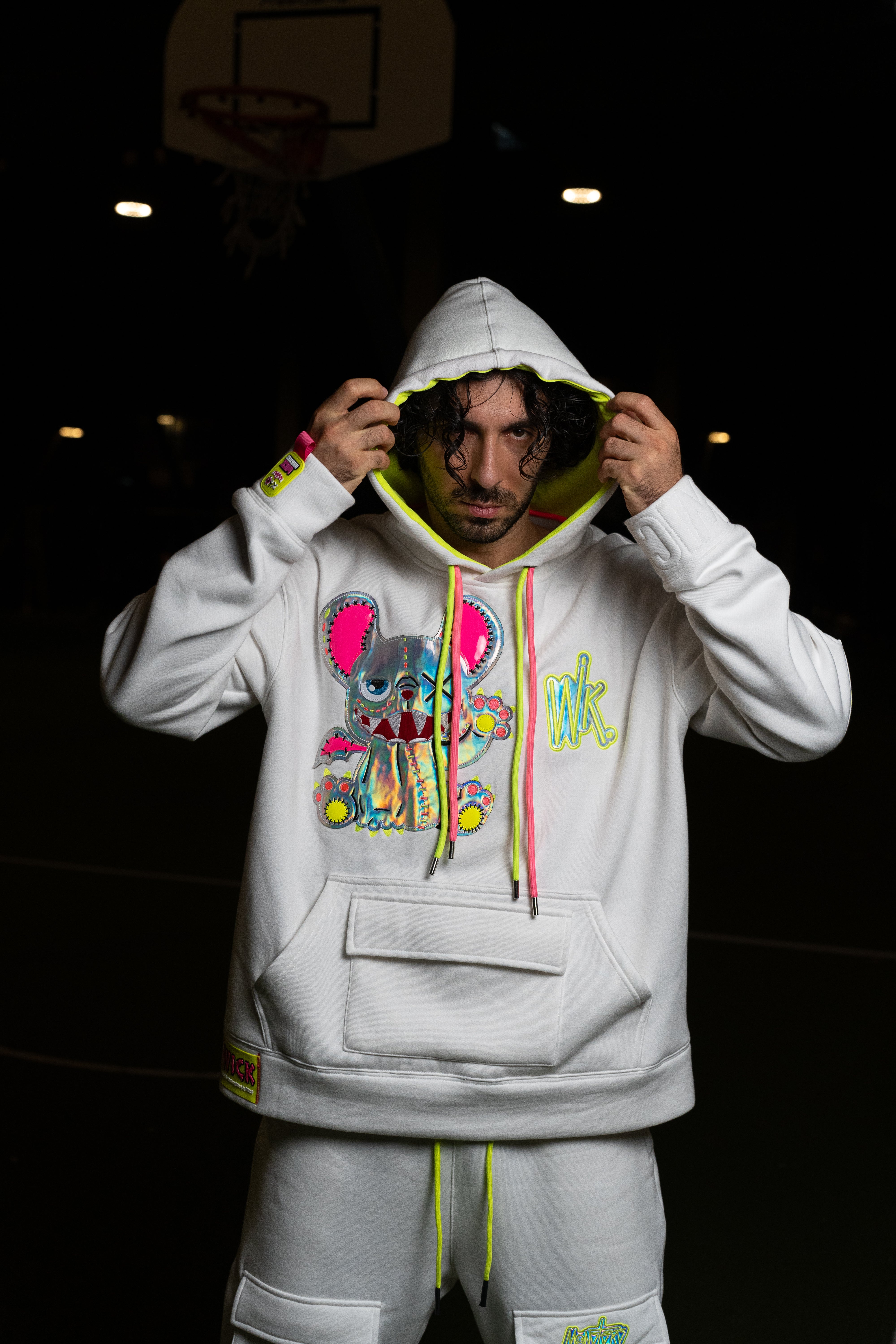 NEON ROYALTY HOODIE WHITE