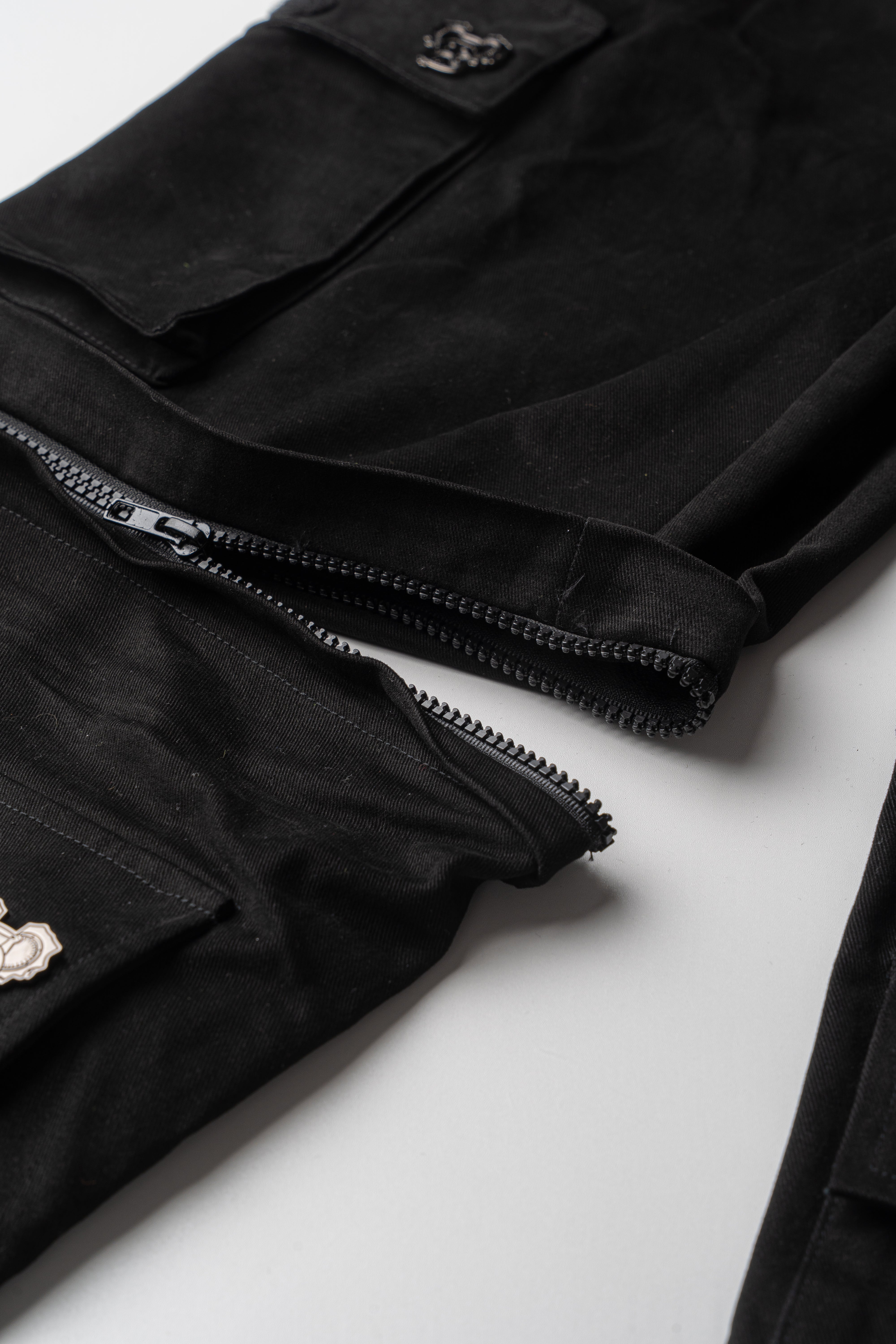 CARGO NR PANTS BLACK & YELLOW