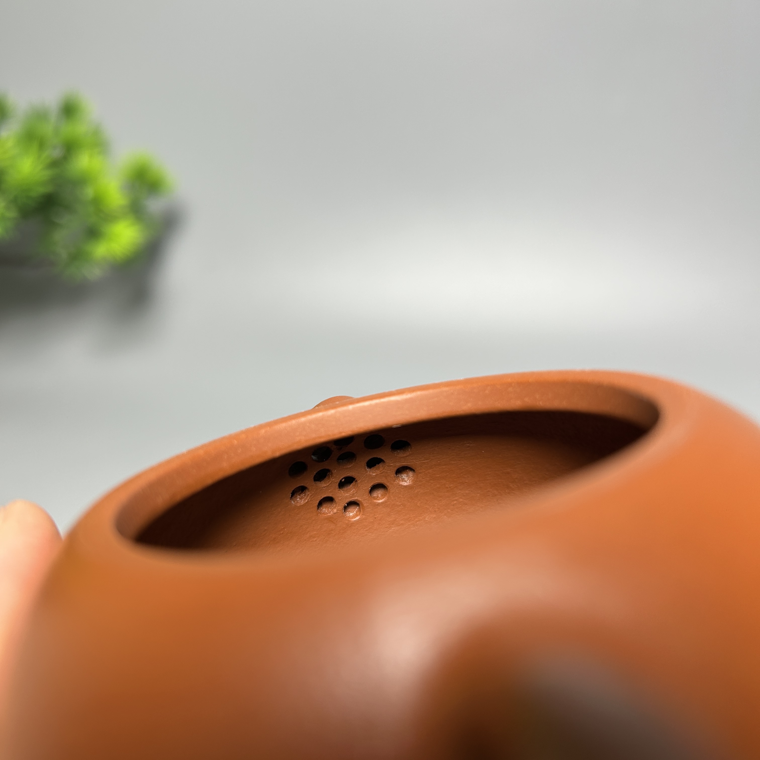 Xishi Teapot - 200CC Xiaomeiyao Zhuni (Cinnabar Clay), Fully Handmade Yixing Kung Fu Tea Pot