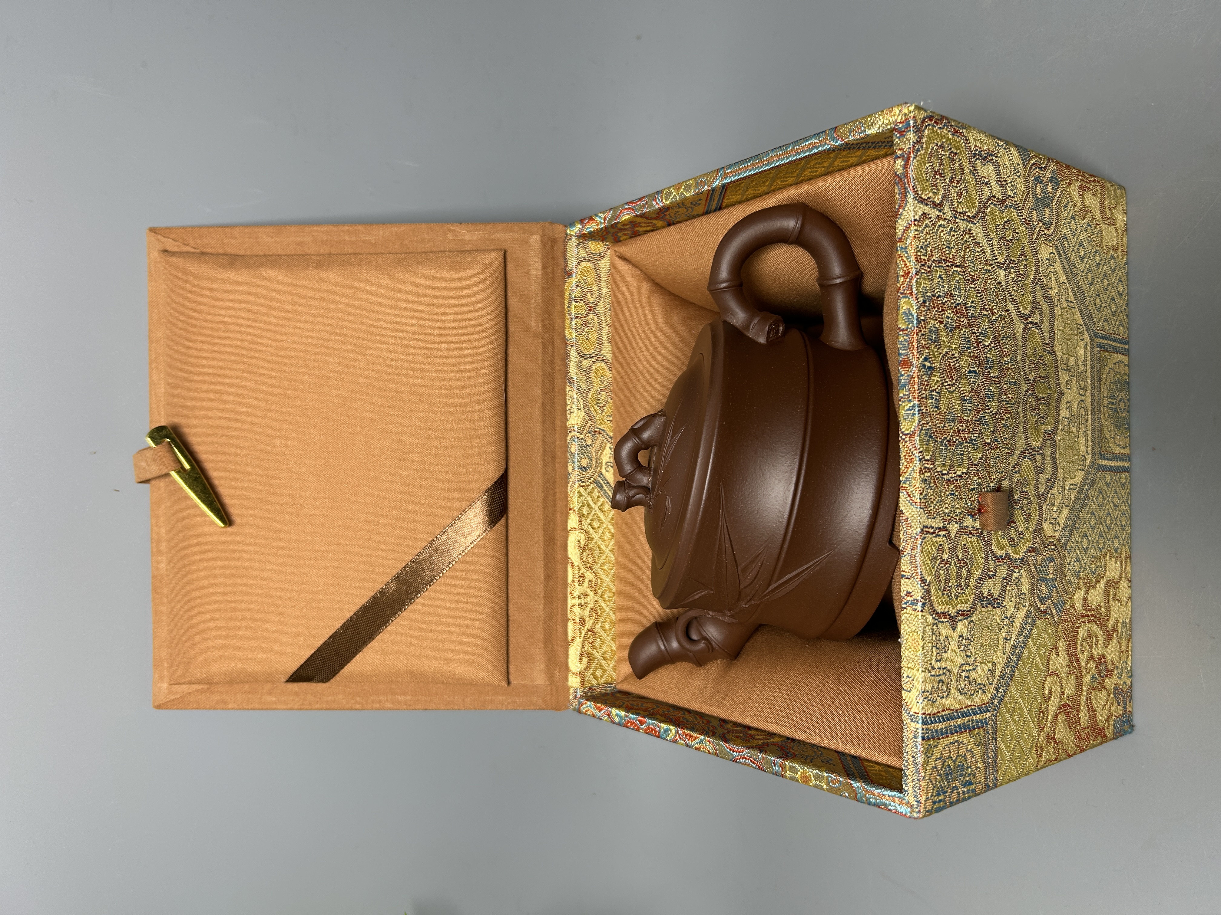 Bamboo Section Teapot - 200CC Yixing Ziqie Clay, Handcrafted Floral-Style Gongfu Tea Pot