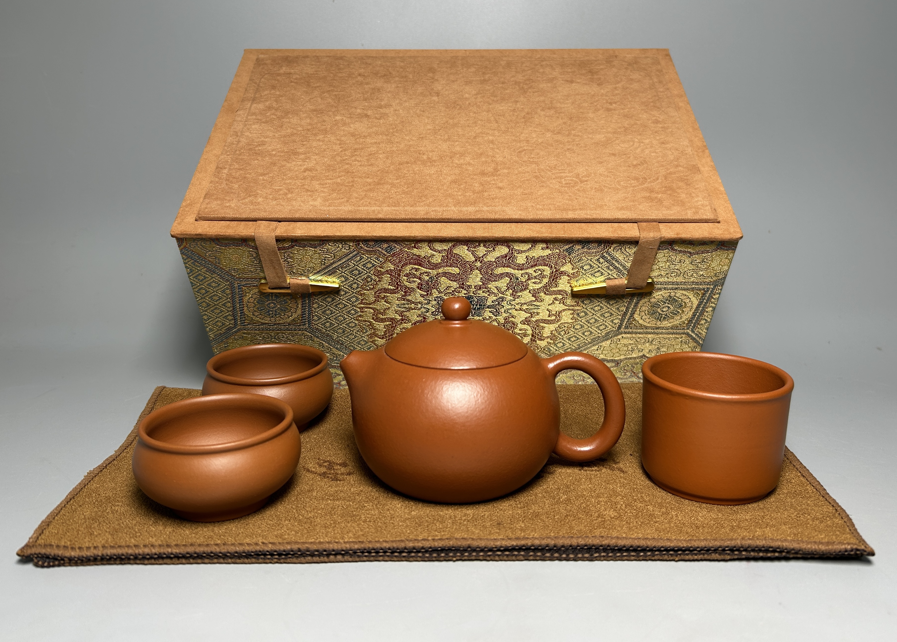 Xishi Teapot - 200CC Xiaomeiyao Zhuni (Cinnabar Clay), Fully Handmade Yixing Kung Fu Tea Pot
