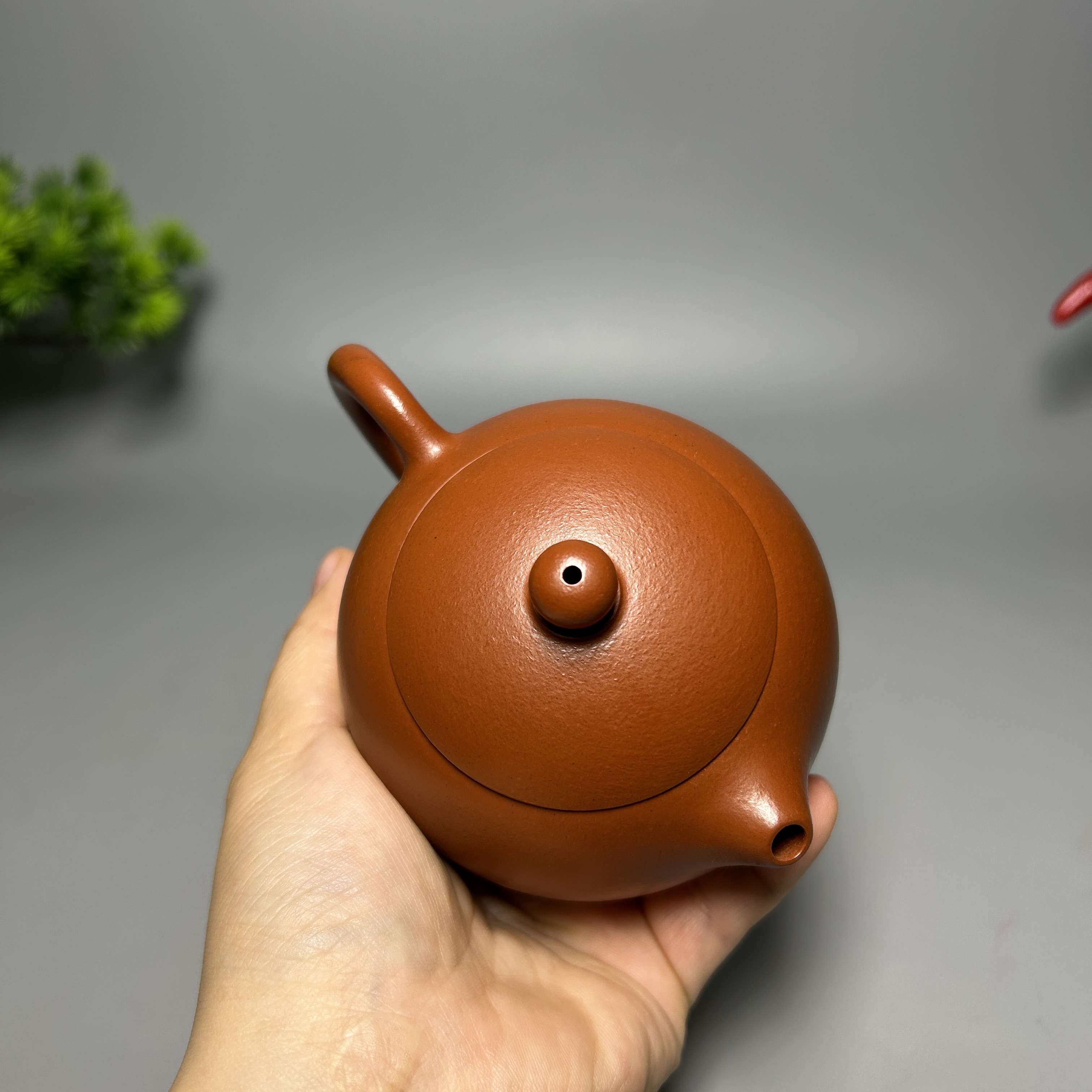Xishi Teapot - 200CC Xiaomeiyao Zhuni (Cinnabar Clay), Fully Handmade Yixing Kung Fu Tea Pot