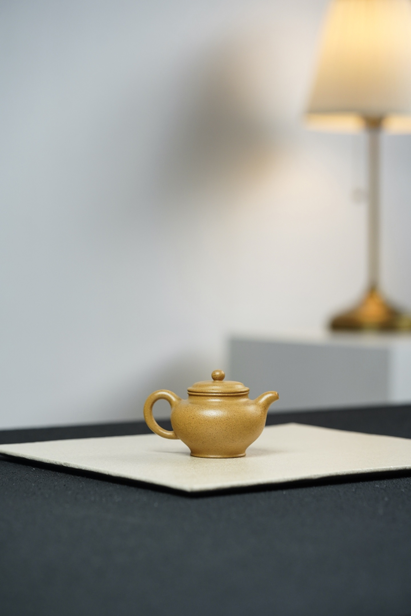 Mini Duozhi Teapot – Affordable Artisan Piece for Tea Enthusiasts (100cc)