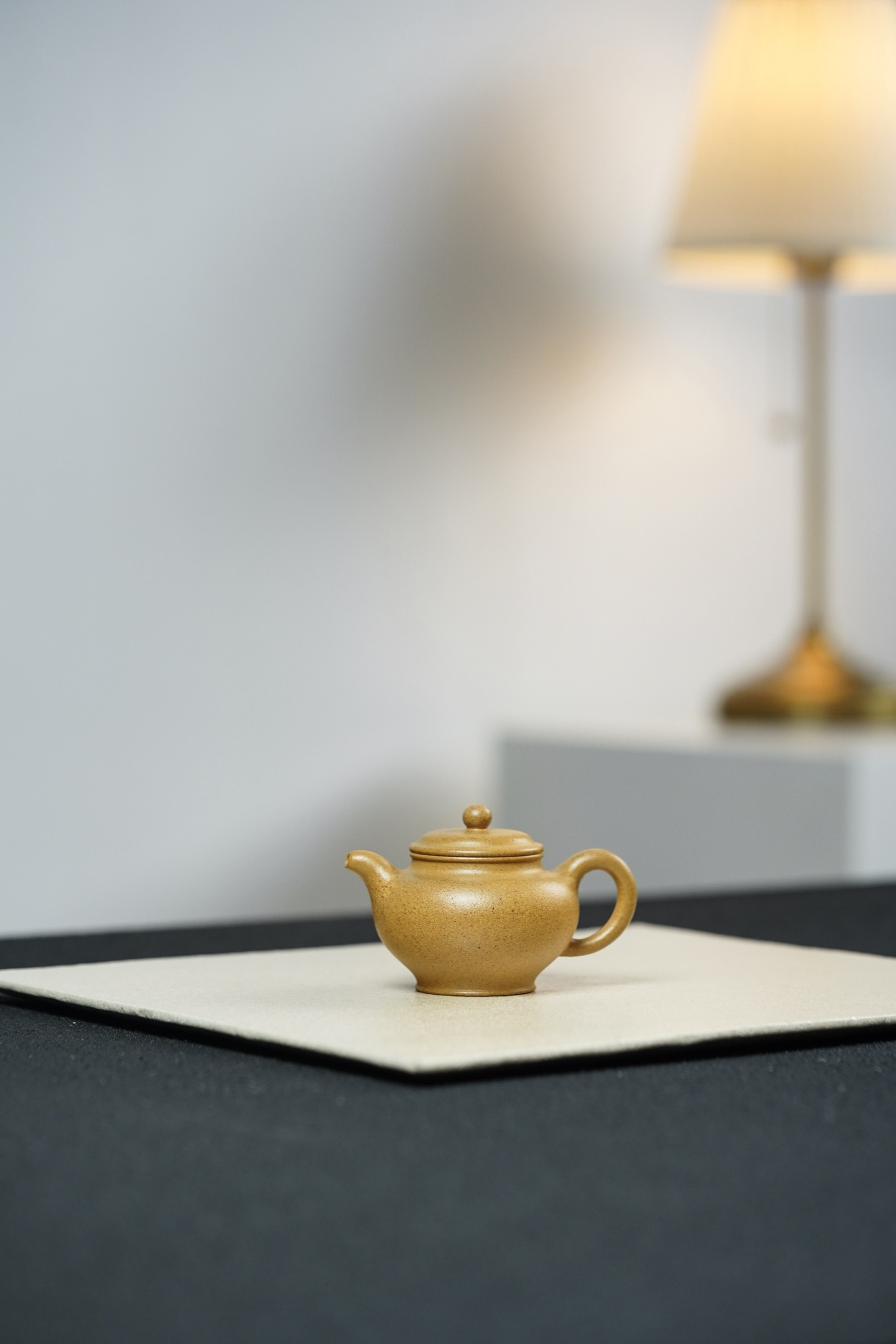 Mini Duozhi Teapot – Affordable Artisan Piece for Tea Enthusiasts (100cc)