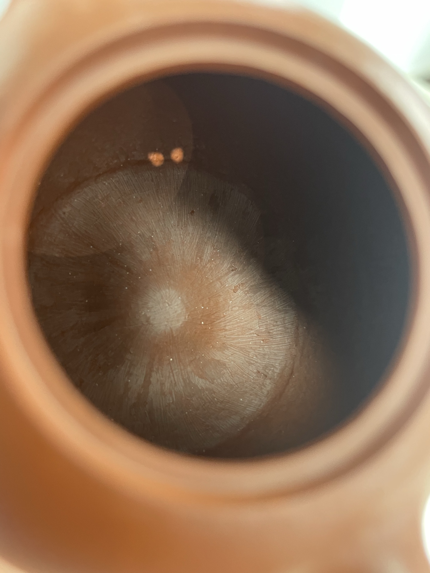 Xishi Teapot in Dahongpao Clay – Smooth & Unadorned Design