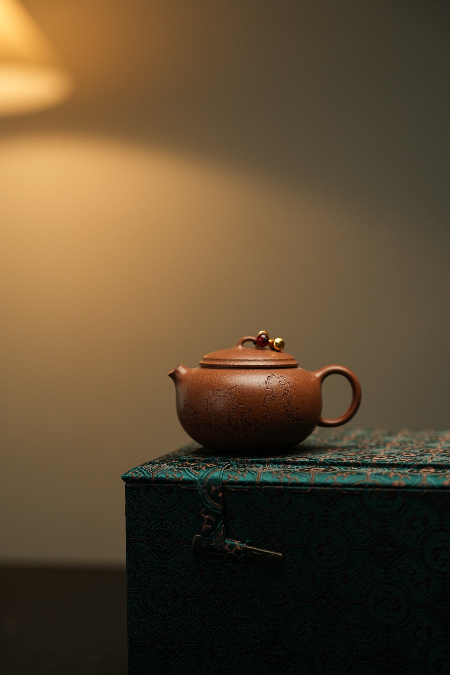 "MuGu" Ancient-Style Yixing Teapot | 100cc Premium Raw Jiangpo Clay | Handcrafted Masterpiece