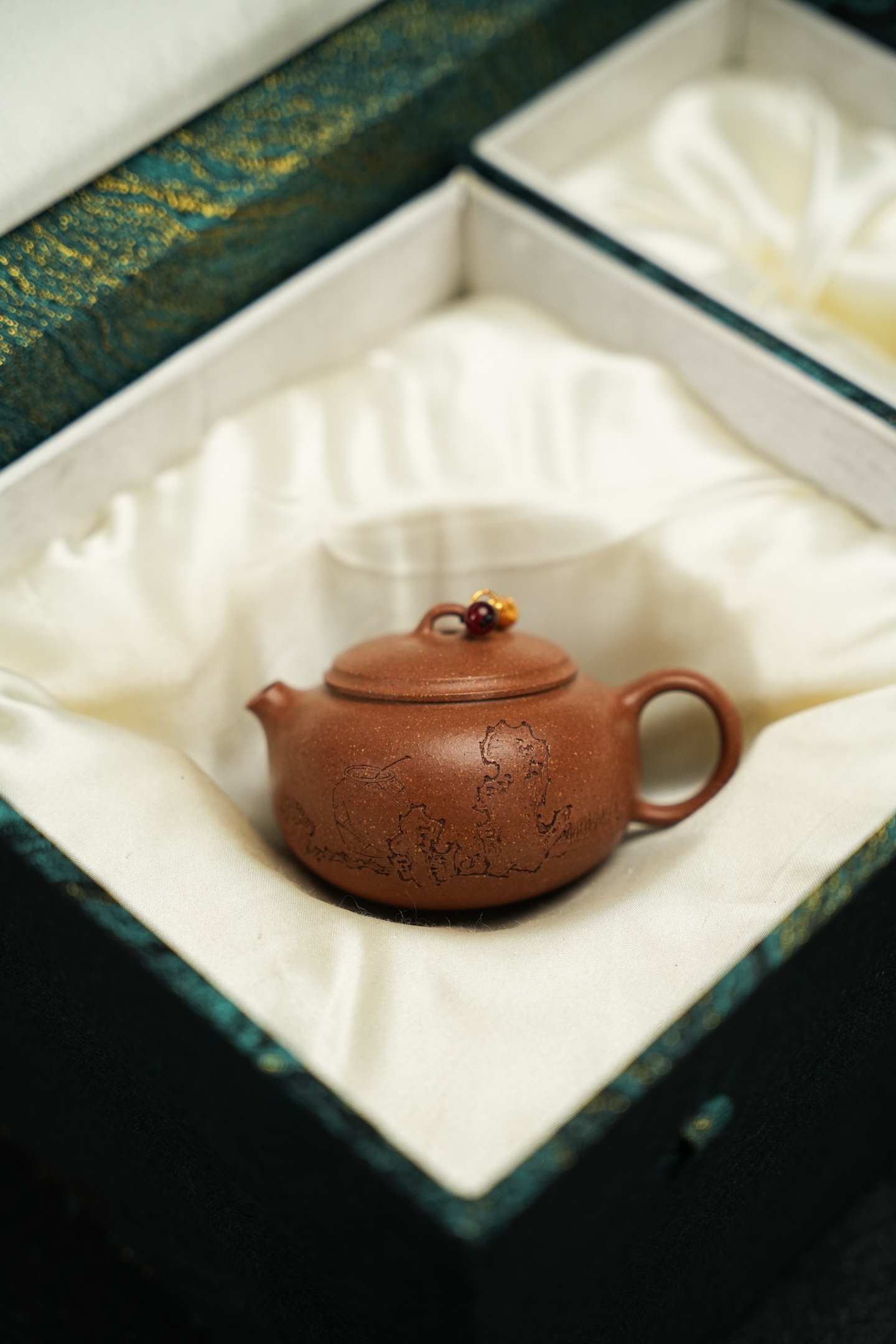 "MuGu" Ancient-Style Yixing Teapot | 100cc Premium Raw Jiangpo Clay | Handcrafted Masterpiece