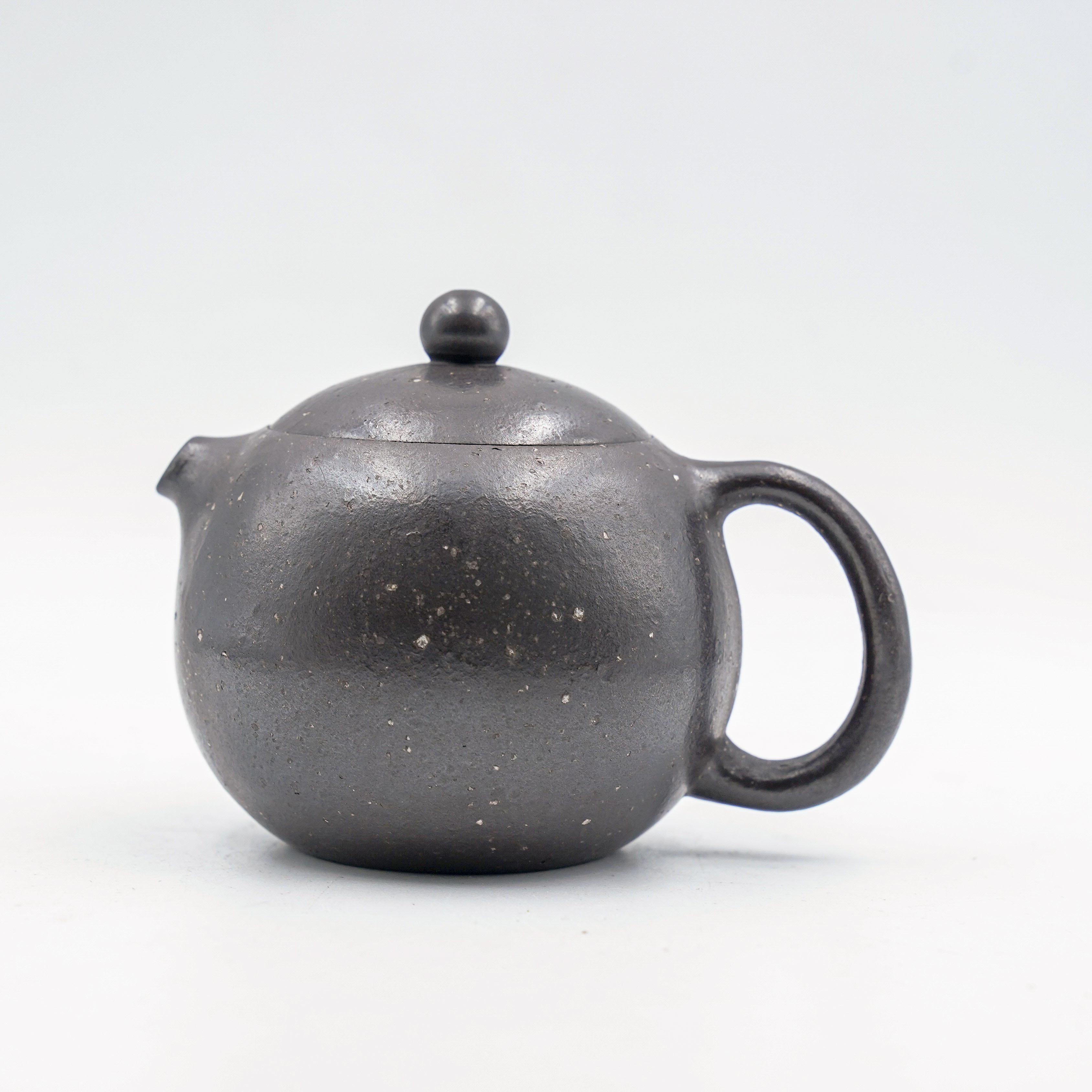 Handcrafted Yixing Zisha Xi Shi Teapot, Black Gold Sand Clay with Classic Design